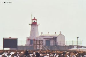 Nice close up shot of the lighthouse.