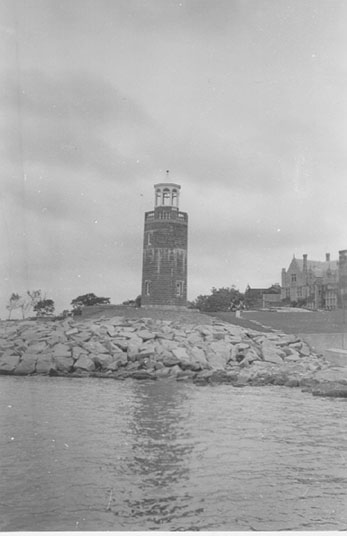 U.S. Coast Guard Archive Photo of the Avery Point Lighthouse