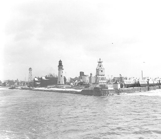 Buffalo Main Lighthouse