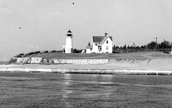 1932 Warwick Lighthouse