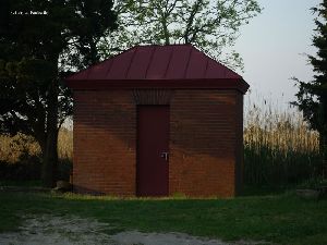 The oil house.