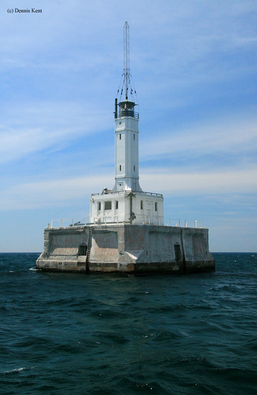 Photo of the Grays Reef Lighthouse.