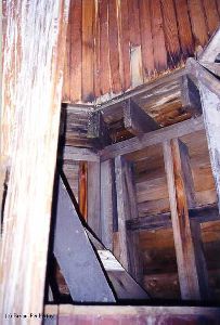 Steps and walls of the inside.
