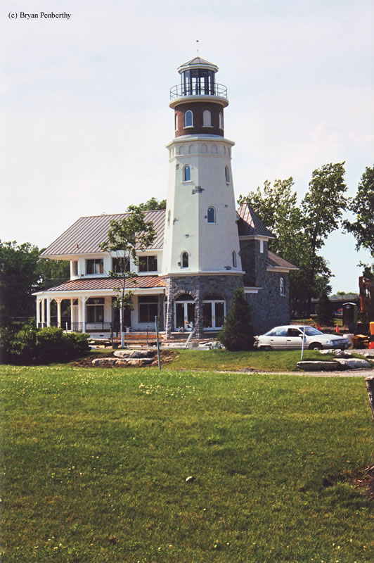 Photo of the Island Street Boatyard Lighthouse.