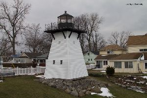 Beautiful photo of the Olcott Lighthouse.