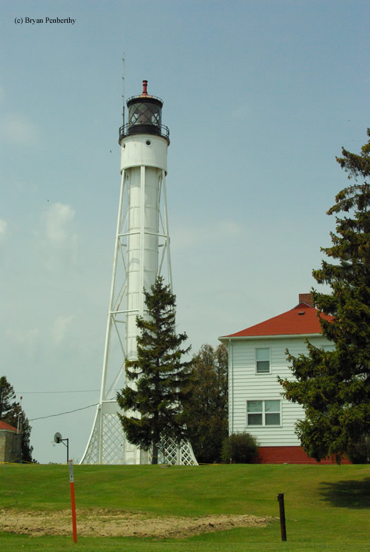 Photo of the Sturgeon Bay Ship Canal Lighthouse.