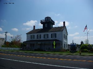 Front view of the lighthouse.