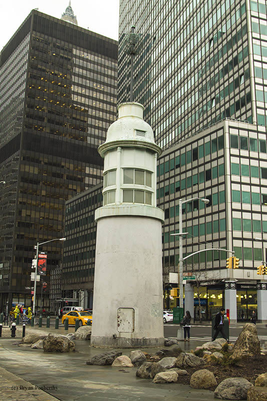 Photo of the Titanic Memorial Lighthouse.
