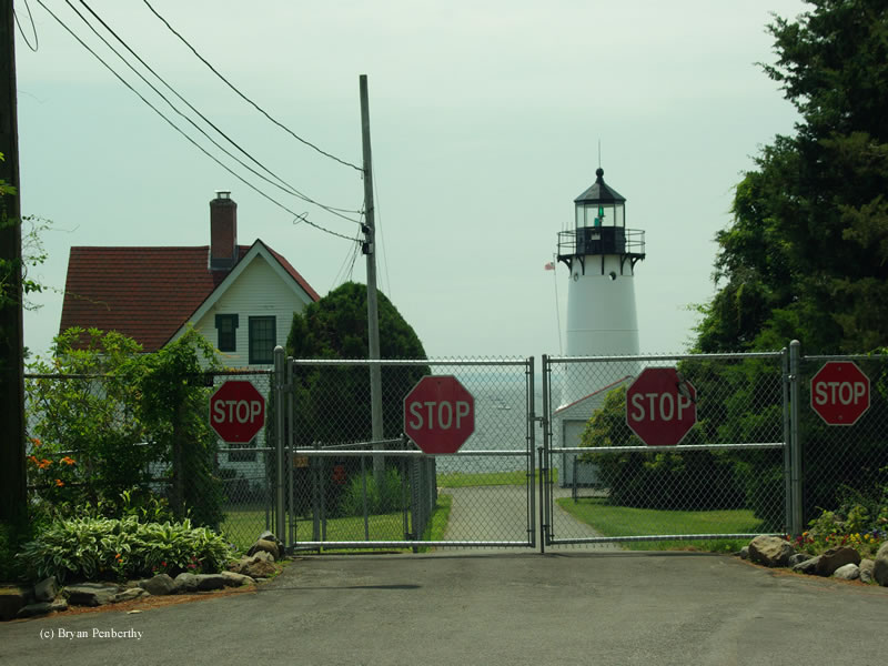 Photo of the Warwick Lighthouse.